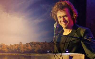 Betoverend Herfstconcert van zanger-pianist Roon Staal in Zeewolde